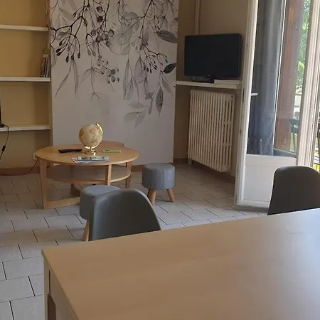 Spacieux 8 Personnes Chateau De 쏘뮤흐